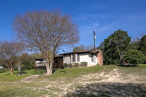 Lazy Southern Getaway RR 7252B 7 Bedroom Home by RedAwning