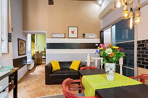 Rome as you feel - Vicolo delle Grotte