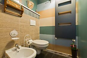 Rome as you feel - Vicolo delle Grotte