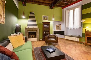 Rome as you feel - Vicolo delle Grotte