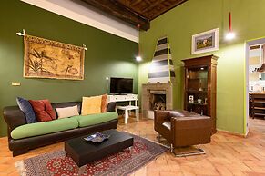 Rome as you feel - Vicolo delle Grotte