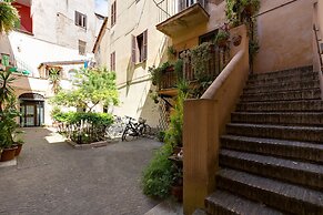 Rome as you feel - Chiavari 38 Apartment