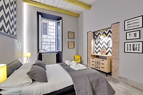 Rome as you feel - Design at Colosseum