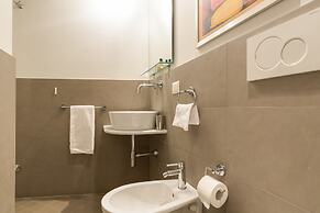 Rome as you feel - Piazza dei Satiri