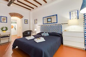 Rome as you feel - Piazza dei Satiri