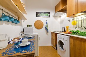 Rome as you feel - Piazza dei Satiri