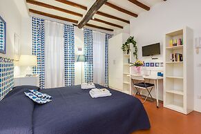 Rome as you feel - Piazza dei Satiri