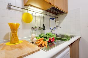 Rome as you feel - Piazza dei Satiri