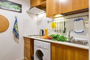 Rome as you feel - Piazza dei Satiri