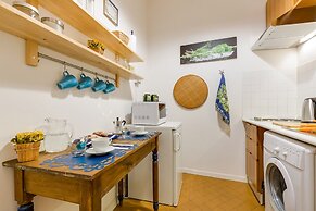 Rome as you feel - Piazza dei Satiri