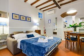 Rome as you feel - Piazza dei Satiri Studio