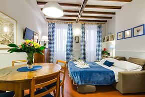 Rome as you feel - Piazza dei Satiri Studio