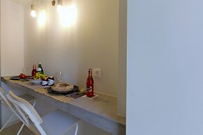 ANNUNZIATA URBAN SUITES by LOC HOSPITALITY