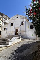 ANNUNZIATA URBAN SUITES by LOC HOSPITALITY