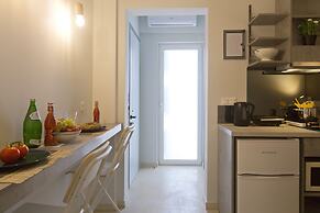 ANNUNZIATA URBAN SUITES by LOC HOSPITALITY