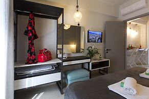 ANNUNZIATA URBAN SUITES by LOC HOSPITALITY