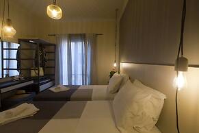 ANNUNZIATA URBAN SUITES by LOC HOSPITALITY