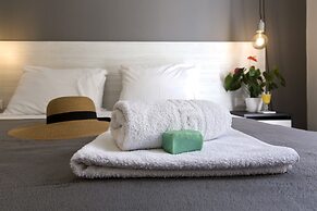 ANNUNZIATA URBAN SUITES by LOC HOSPITALITY