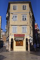 ANNUNZIATA URBAN SUITES by LOC HOSPITALITY