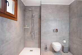 Acrotel Athena Residence