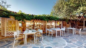 Acrotel Athena Residence