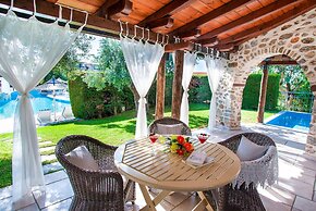 Acrotel Athena Residence