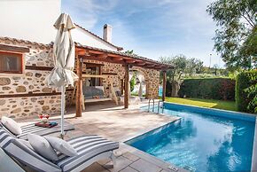 Acrotel Athena Residence