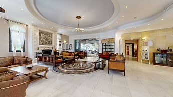 Acrotel Athena Residence