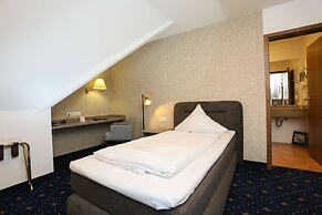 Hotel & Gasthaus Zur Linde