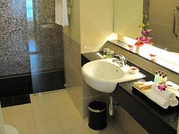 Platinum Suites AT Swiss Garden