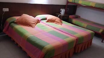 Hostal Les Collades