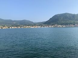 Magnolias Garda - Near Mokai Beach