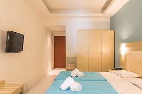 Porto Koukla Beach Hotel