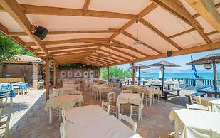 Porto Koukla Beach Hotel