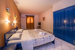 Porto Koukla Beach Hotel