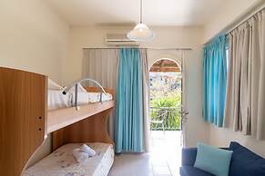 Porto Koukla Beach Hotel