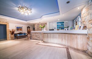 Porto Koukla Beach Hotel