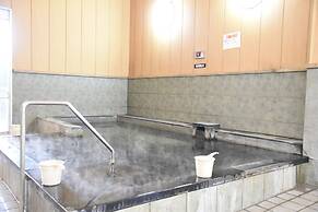 Kumamoto Capsule Hotel - Hostel, Caters to Men