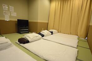 Kumamoto Capsule Hotel - Hostel, Caters to Men