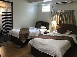 Crystal Palace Hotel