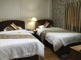 Crystal Palace Hotel