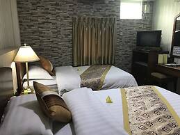 Crystal Palace Hotel