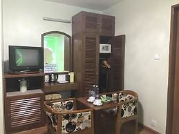 Crystal Palace Hotel