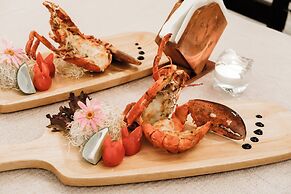 Impression Nordic Manor Club