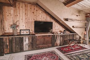 Impression Nordic Manor Club