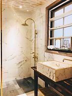 Impression Nordic Manor Club