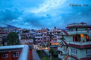 Lemon Tree Apartment and Homestay