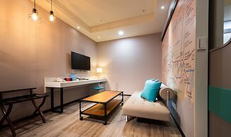 Holiday Garden Hotel SKM Park