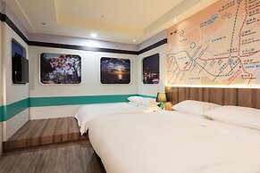 Holiday Garden Hotel SKM Park