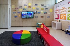 Holiday Garden Hotel SKM Park